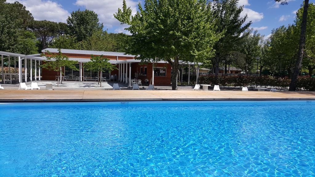 Camping Taimi Hotel Marina di Massa Exterior foto